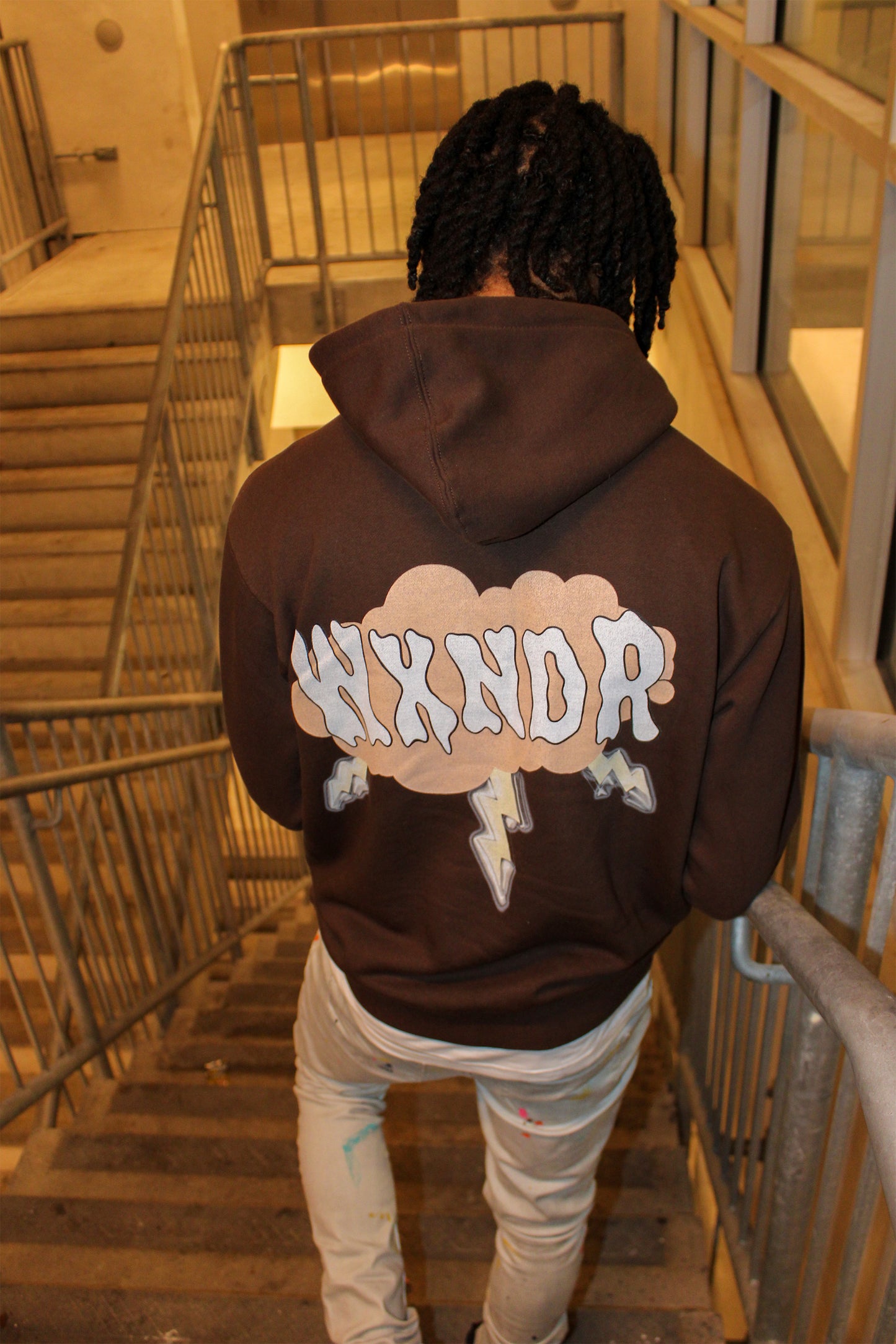 CLOUD 9 HOODIE (BROWN)